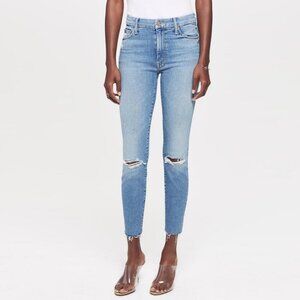 Mother High Waisted Looker Ankle Fray Size 25